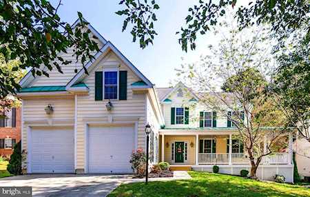 12121 Early Lilacs Path Clarksville, MD 21029