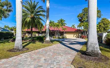 532 N Spoonbill Dr Sarasota, FL 34236