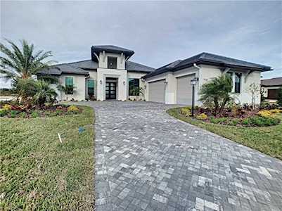 7928 Mainsail Ln Sarasota, FL 34240