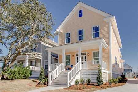 9628 6th Bay St Norfolk, VA 23518