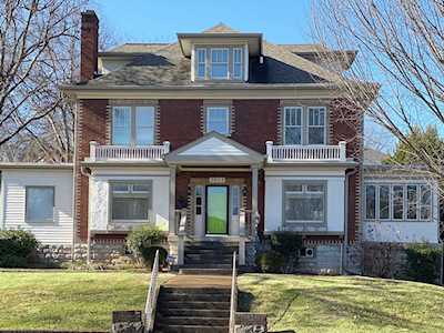 2803 Belmont Blvd Nashville, TN 37212