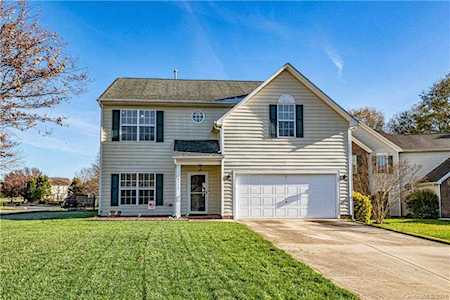 8712 Great Bear Ct Charlotte, NC 28269