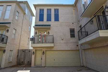 2213 Austin St Houston, TX 77002