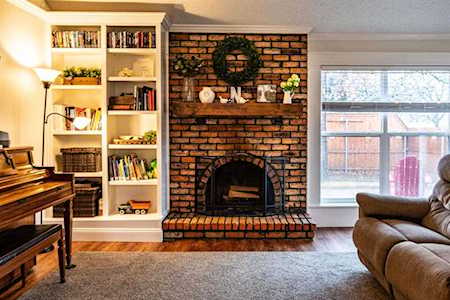 2101 Bainwood Trail Arlington, TX 76015