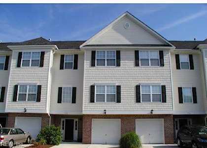 732 Sequoia Way Virginia Beach, VA 23451