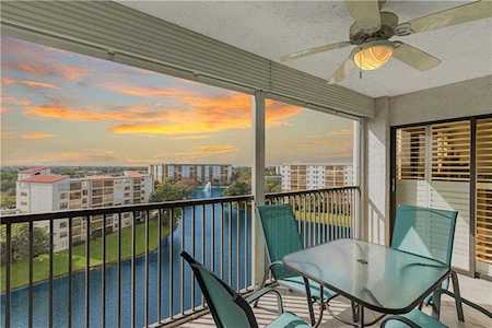 2221 Cypress Island Dr #906 Pompano Beach, FL 33069