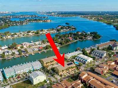 314 Windrush Blvd #11 Indian Rocks Beach, FL 33785