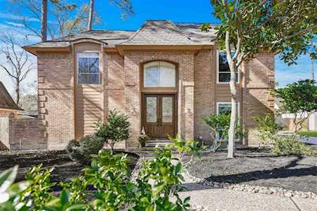 2807 Laurel Ridge Dr Kingwood, TX 77345