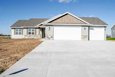 W6768 Design Dr Greenville, WI 54942