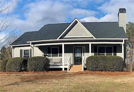 27 Saddle Ridge Trl Jasper, GA 30143