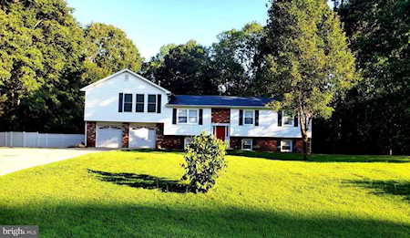 27237 Tin Top School Rd Mechanicsville, MD 20659