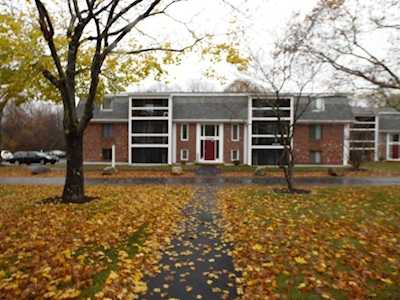 15 Foundry Street #B14 Easton, MA 02375