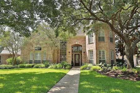 5690 Grand Floral Blvd Houston, TX 77041