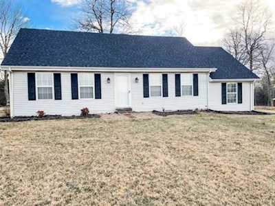 1391 W Main Street Auburn, KY 42206