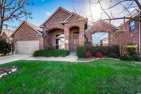 1105 Newchester Drive Roanoke, TX 76262