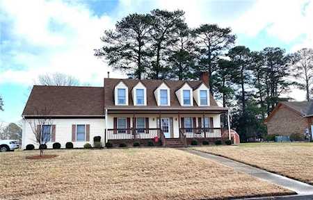 2000 S Armada Dr Chesapeake, VA 23321