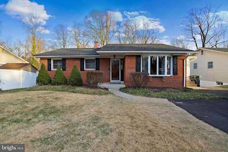 535 Crestpark Dr Glen Burnie, MD 21061