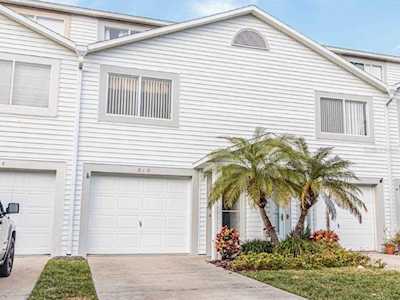 810 Hidden Harbour Dr Indian Rocks Beach, FL 33785