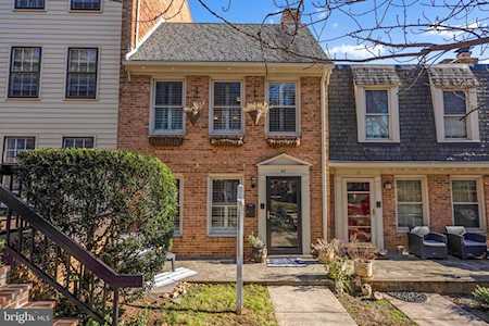 37 Del Ray Ave Alexandria, VA 22301