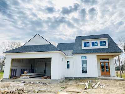 208 Redfern Drive Lafayette, LA 70508