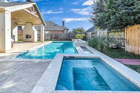 20523 Delta Lake Dr Richmond, TX 77406