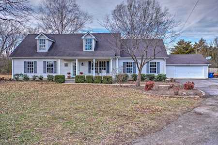 5734 Constantine Dr Rockvale, TN 37153