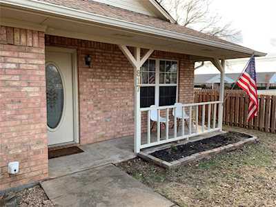 817 W 5th Street Justin, TX 76247