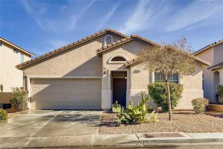 6848 Crystal Rapids St Las Vegas, NV 89148