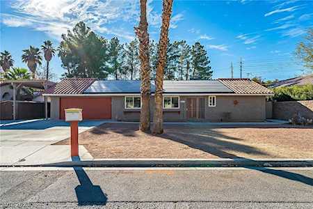 3353 Rochelle Ave Las Vegas, NV 89121