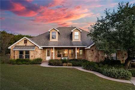1019 Canyon View RD Dripping Springs, TX 78620