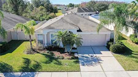 2007 Folkstone PLACE Wesley Chapel, FL 33543