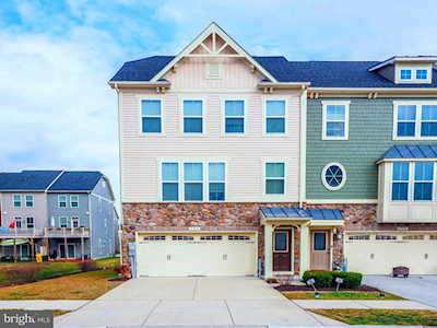 734 Apple Orchard Dr Glen Burnie, MD 21060