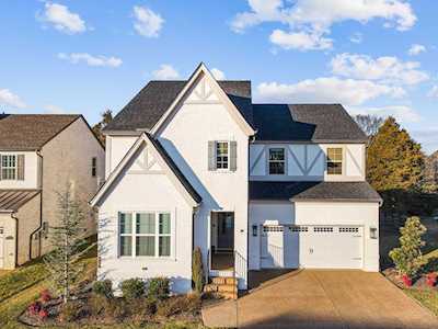 405 Edenfield Pass Nolensville, TN 37135