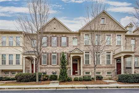 1083 E Paces Ln NE Atlanta, GA 30326