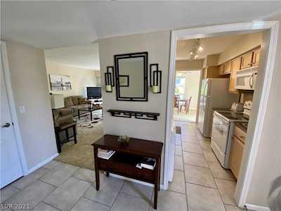 682 Oakmont Ave #1505 Las Vegas, NV 89109