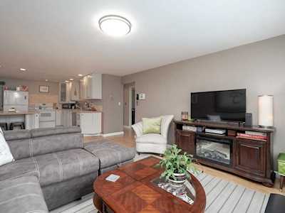 5 Colonial Dr #7A Andover, MA 01810