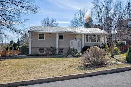 1624 Oxford Circle State College, PA 16803