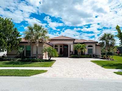 23032 Sanabria Loop Bonita Springs, FL 34135