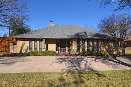 9101 Windy Crest Drive Dallas, TX 75243