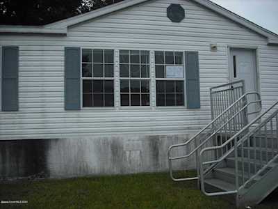 4714 Estrada Lane Mims, FL 32754