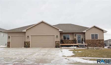 6408 S Diamond Cir Sioux Falls, SD 57108