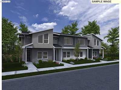 16335 SE Sunshower Pl #LT126 Happy Valley, OR 97086