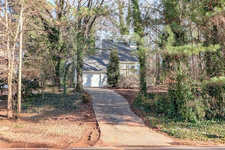 7934 Norris Lake Rd Snellville, GA 30039