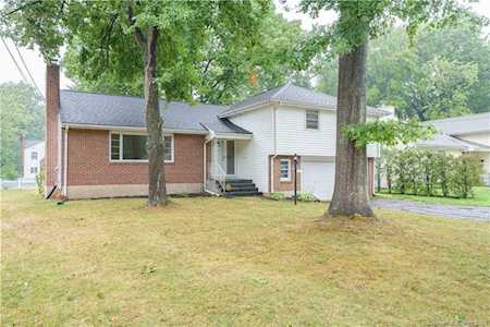 7 Stoneham Drive West Hartford, CT 06117