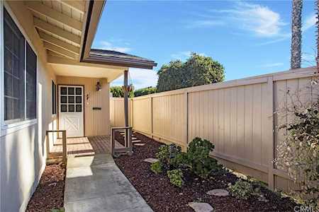 21392 Green Cove Circle Huntington Beach, CA 92646