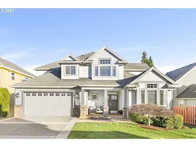 10943 NW Crystal Creek Ln Portland, OR 97229