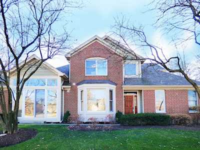 2054 Trent Ct Glenview, IL 60026