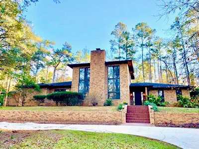 1831 Lakeshore Ln Tallahassee, FL 32312