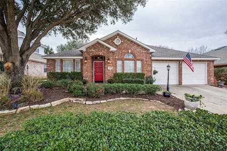 1612 Meadowview Drive Corinth, TX 76210