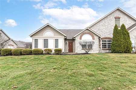 13823 Rue Fontaine Ln Mccordsville, IN 46055